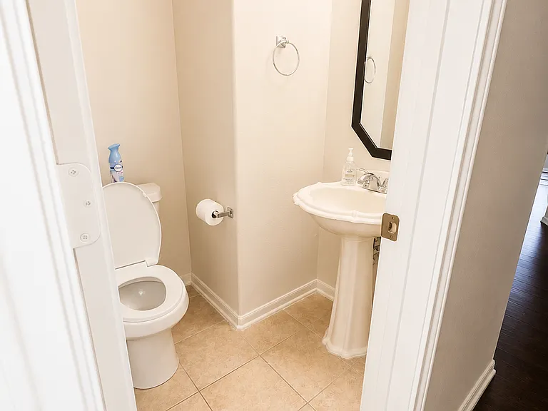 12915 Meadow Springs Dr — Photo 15