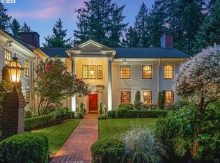 1934 SW Highland Rd, Portland, OR 97221