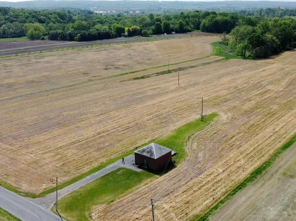 200 Kreider Rd, Palmyra, PA 17078