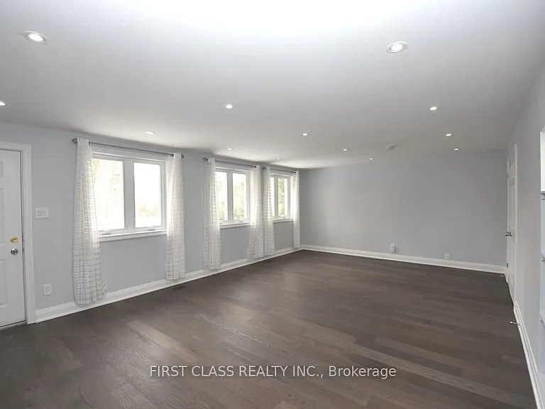 113 Holcolm Rd #MAIN — Photo 8