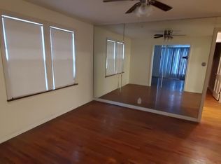 13702 Cedar Rd, Cleveland, OH 44118