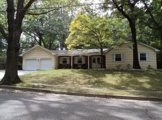 19 Hillwood Rd, East Brunswick, NJ 08816