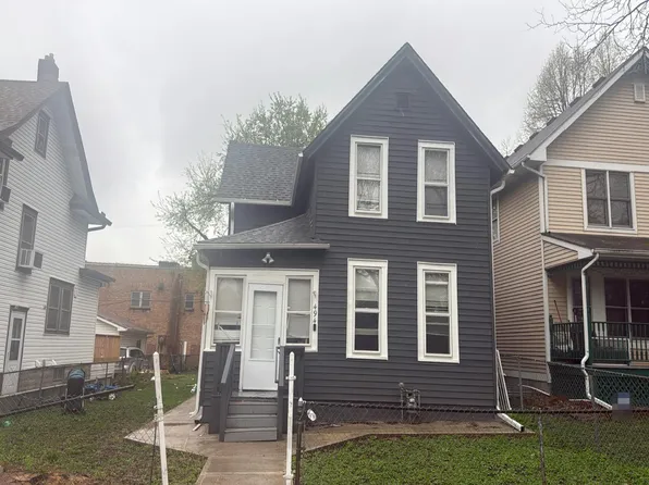 494 Edmund Ave, Saint Paul, MN 55103