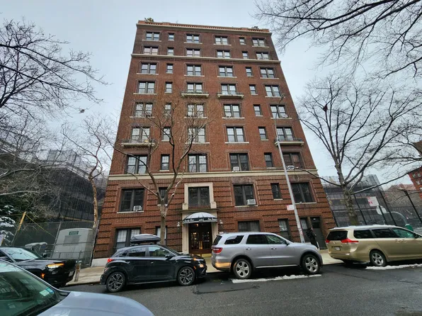 125 West 76th Street image 1 of 13