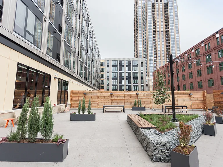 Mill City Quarter — Photo 13
