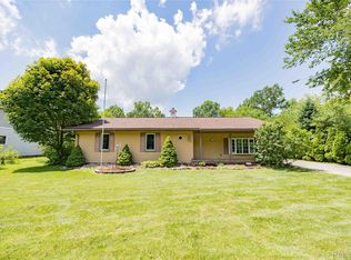 21128 Middlebelt Rd, New Boston, MI 48164