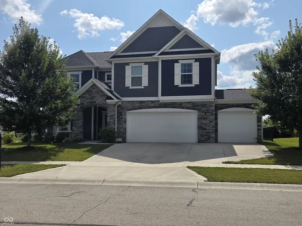 15973 Trestle Dr, Westfield, IN 46074