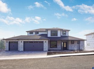 3250 Aster St NW, Salem, OR 97304