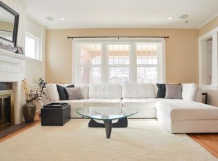1042 10th St, Boulder, CO 80302
