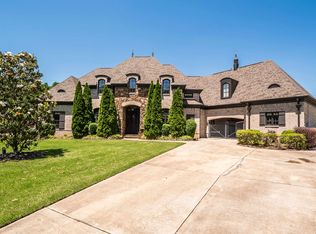 180 Aston Brook Cv, Eads, TN 38028