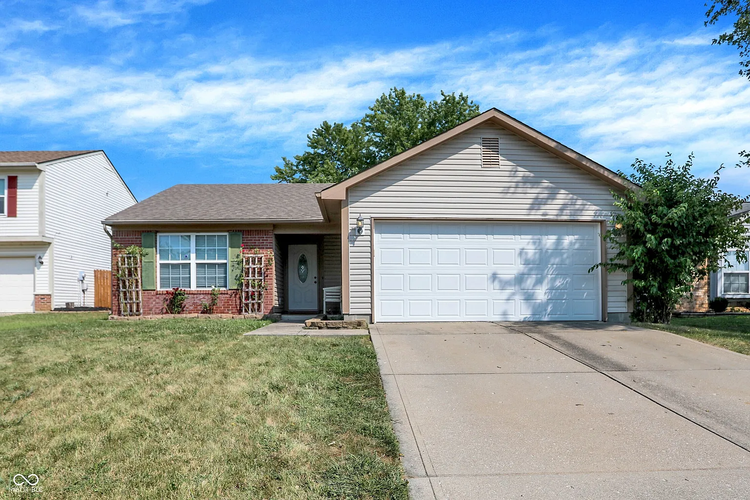 6333 River Valley Way photo 1