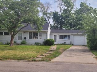 2515 Indiana St SW, Cedar Rapids, IA 52404