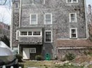 3 Gregory St, Marblehead, MA 01945