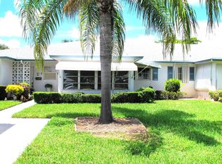 1202 S Drive Cir APT B, Delray Beach, FL 33445