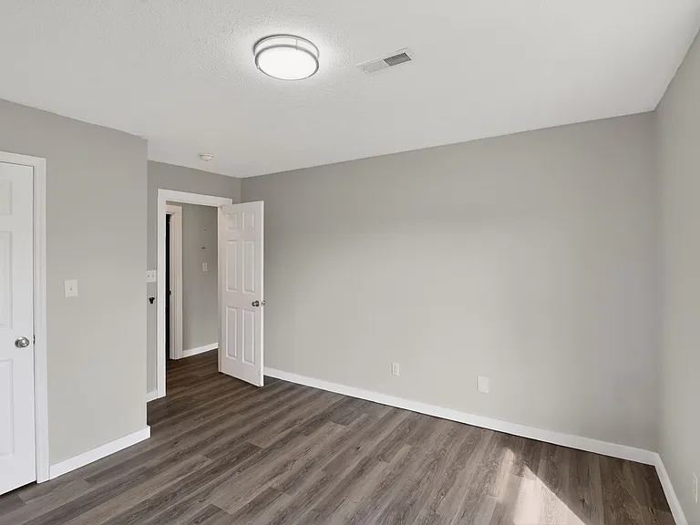 78 Misty Dr — Photo 10