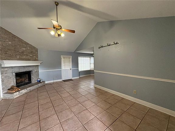 2nd image of 3516 Connecticut Ave