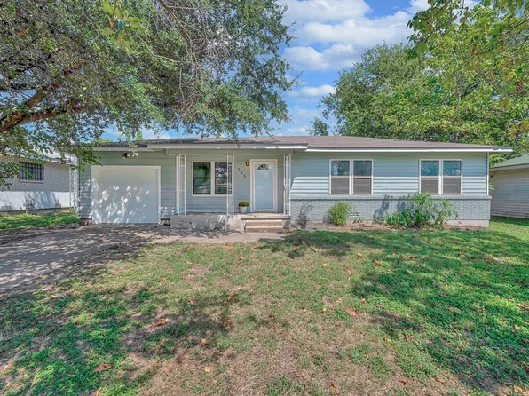705 N Joyce St, Waco, TX 76705