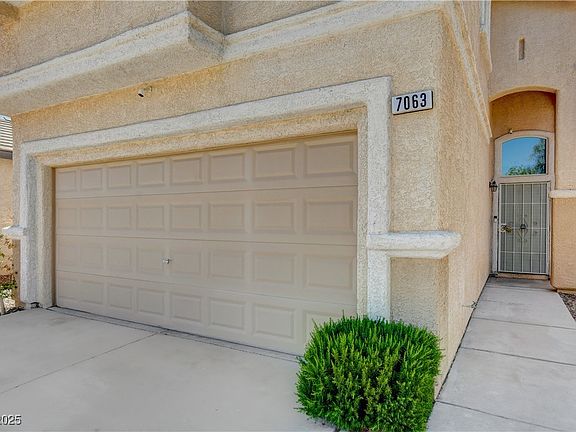 2nd image of 7063 Pacific Coast St