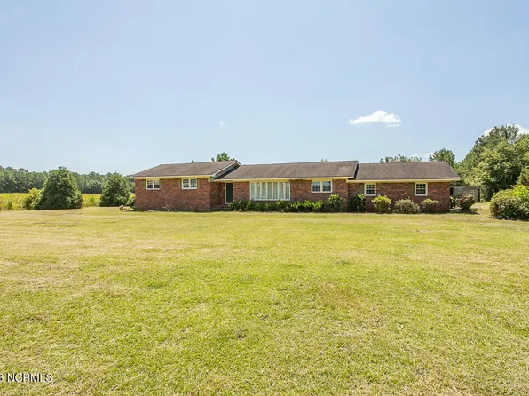 695 Blackwell Road, Chadbourn, NC 28431