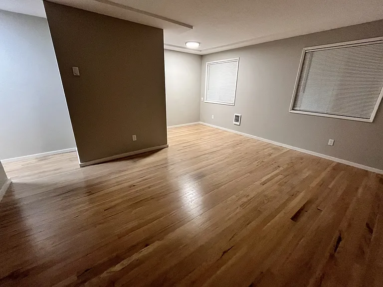 1400 NE 118th Ave — Photo 28