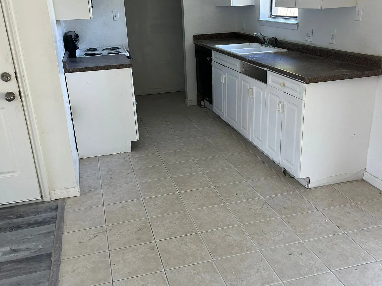 3 bed, $1,495 — Photo 4