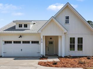 419 Morris Landing Rd, Holly Ridge, NC 28445