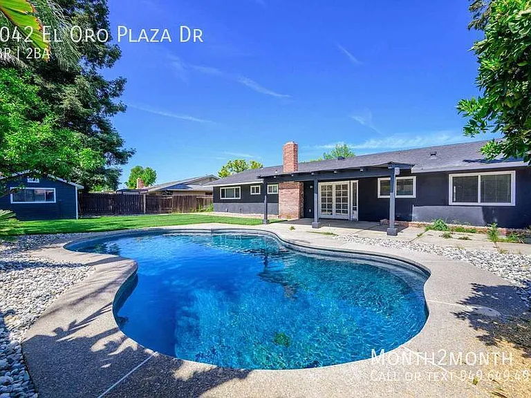 9042 El Oro Plaza Dr — Photo 35