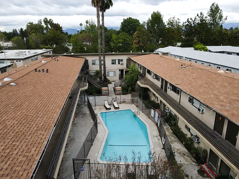 Oxnard apartments — Photo 4