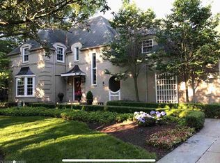 671 Westchester Rd, Grosse Pointe Park, MI 48230