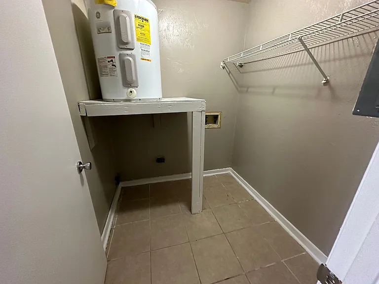 617 Chicopee Ct — Photo 6