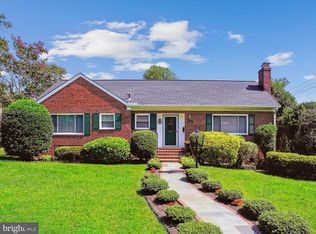 3067 Valley Ln, Falls Church, VA 22044