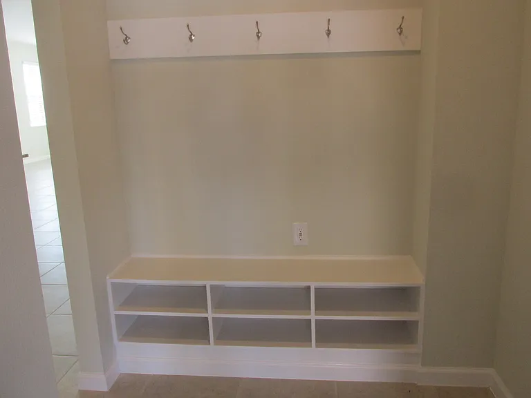 2404 Sabastian St — Photo 8