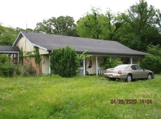 108 N Crockett Rd, Senatobia, MS 38668