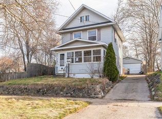 741 N Waterloo St, Jackson, MI 49202