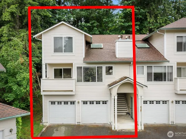 8828 238th St SW #D1, Edmonds, WA 98026