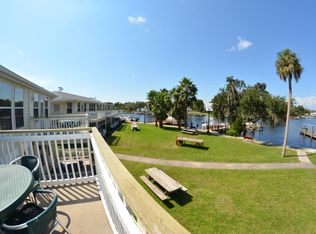 5297 S Cherokee Way #206, Homosassa, FL 34448