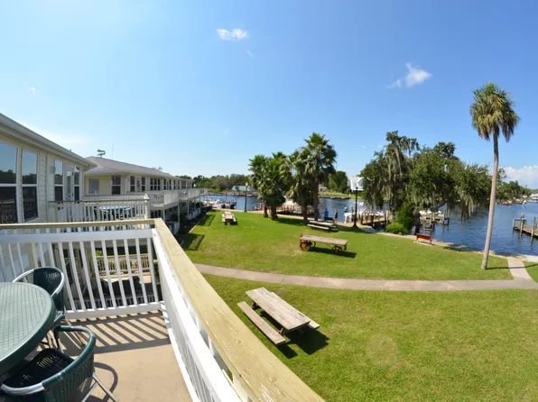 5297 S Cherokee Way #206, Homosassa, FL 34448
