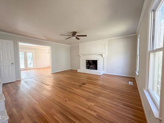 3rd image of 4507 Malvern Rd