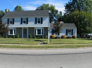 236 Clearview Rd, Hanover, PA 17331