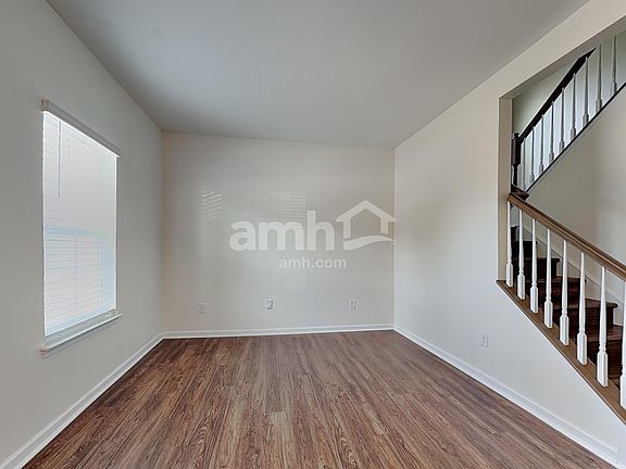 5th image of 5066 Twin River Dr