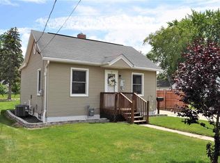 521 Abrams St, Green Bay, WI 54302