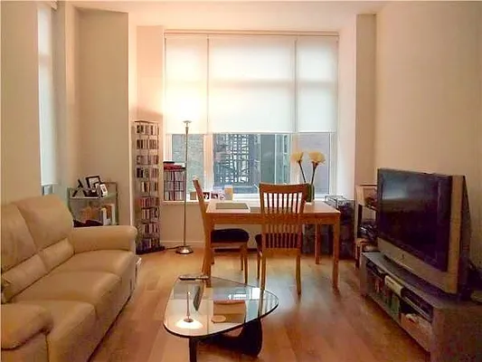 Rented by Compass | media 1