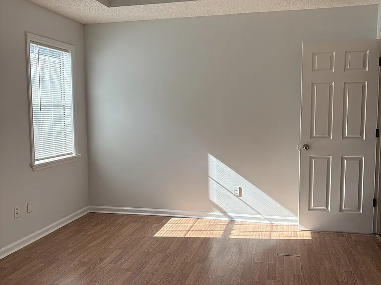 3005 Schroer Dr — Photo 8