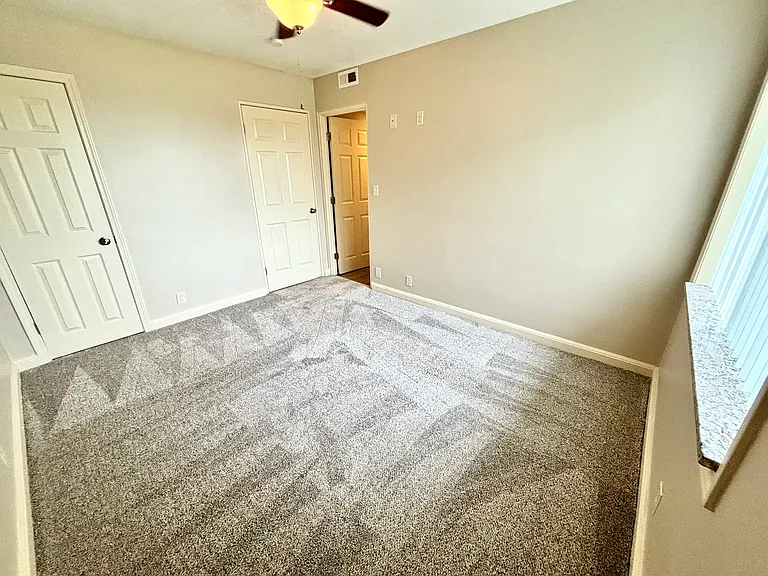 1633 J St #304 — Photo 13
