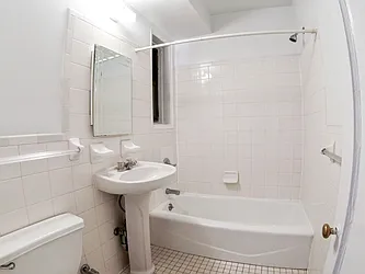 Rented by Urban Real Estate Inc