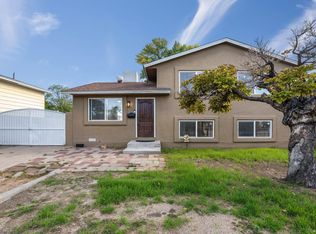 10708 Lexington Ave NE, Albuquerque, NM 87112