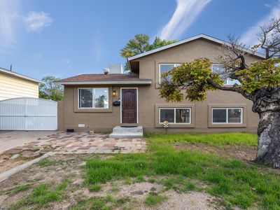 10708 Lexington Ave NE, Albuquerque, NM, 87112