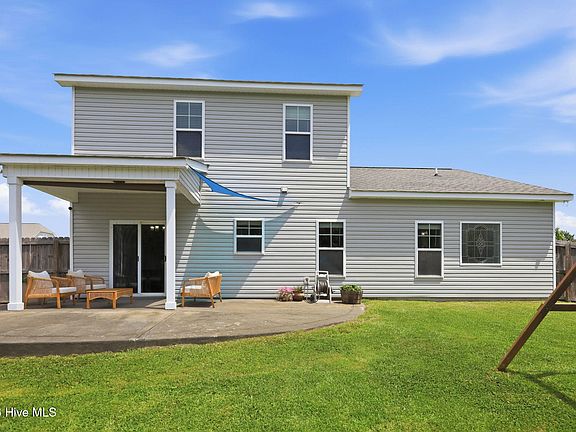 4th image of 404 Zircon Court