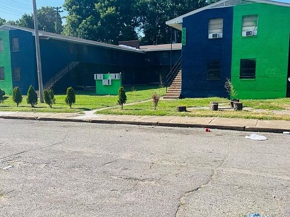 3rd image of 269 Bond Ave APT 12