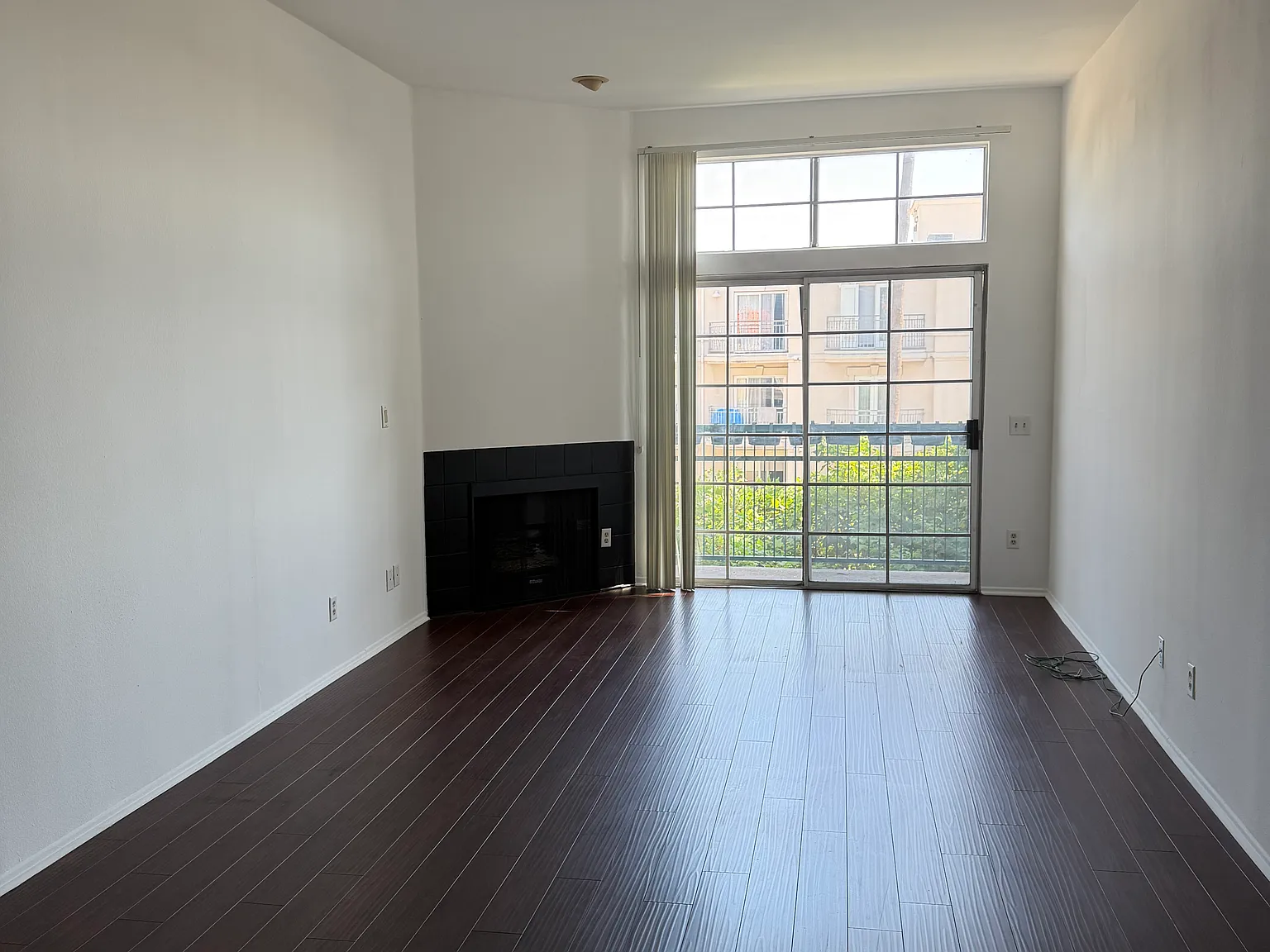 2 bed, 1375 sqft, $3,800 — Photo 1
